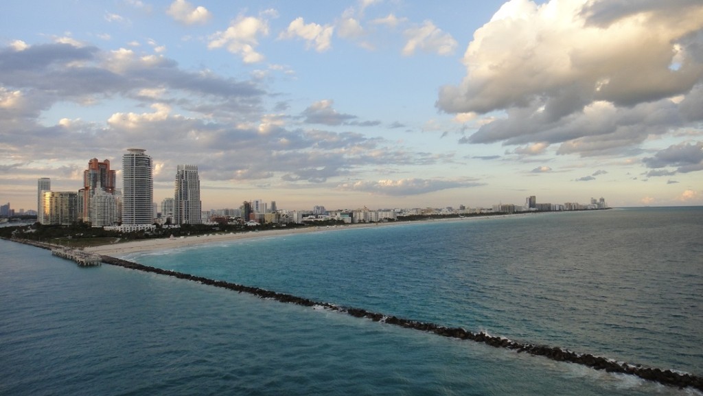 从船上看到的迈阿密景色