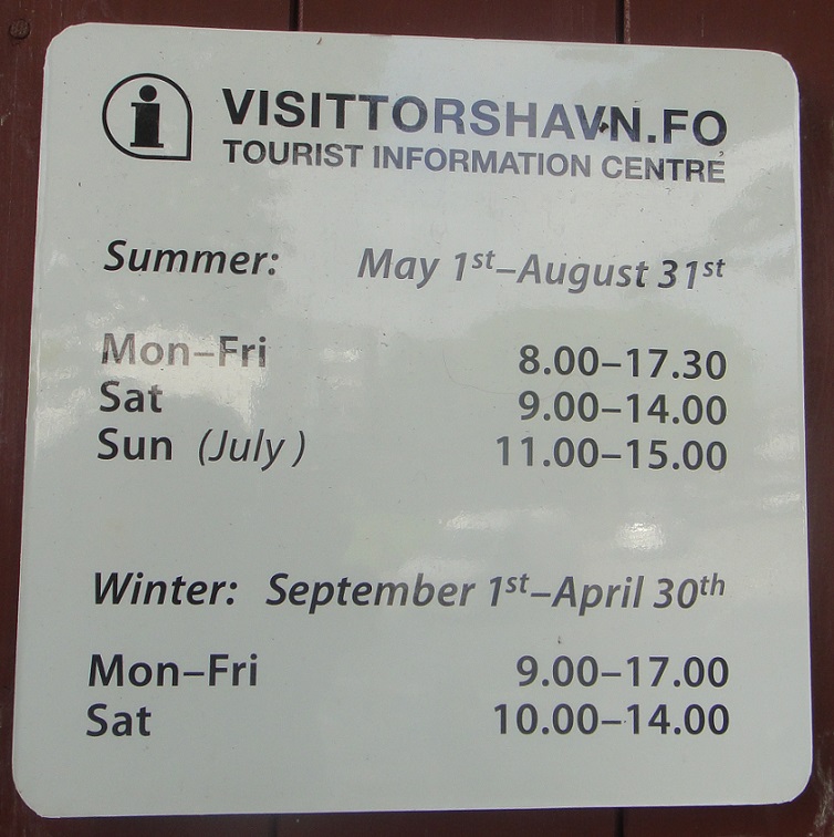 旅客中心的開放時間 (每年9月到4月是冬天呢~)